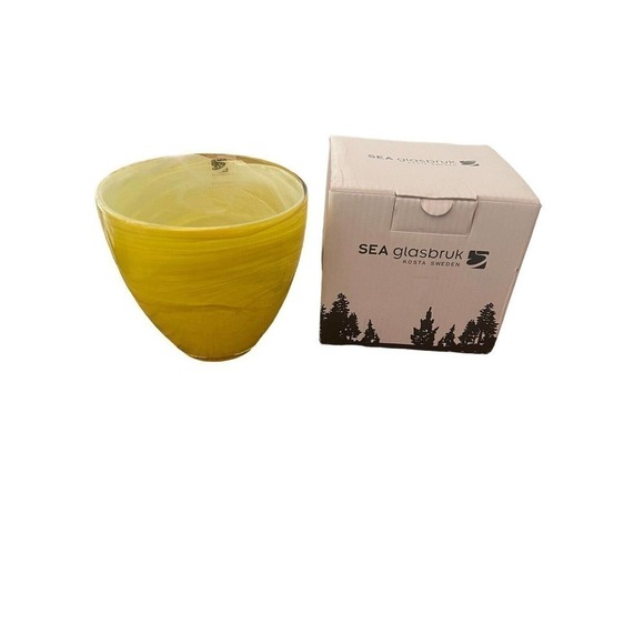 GLASBRUK SEA 8710004 Kosta Sweden Candy Tea Light Holder Yellow 4” With Box - Picture 1 of 9